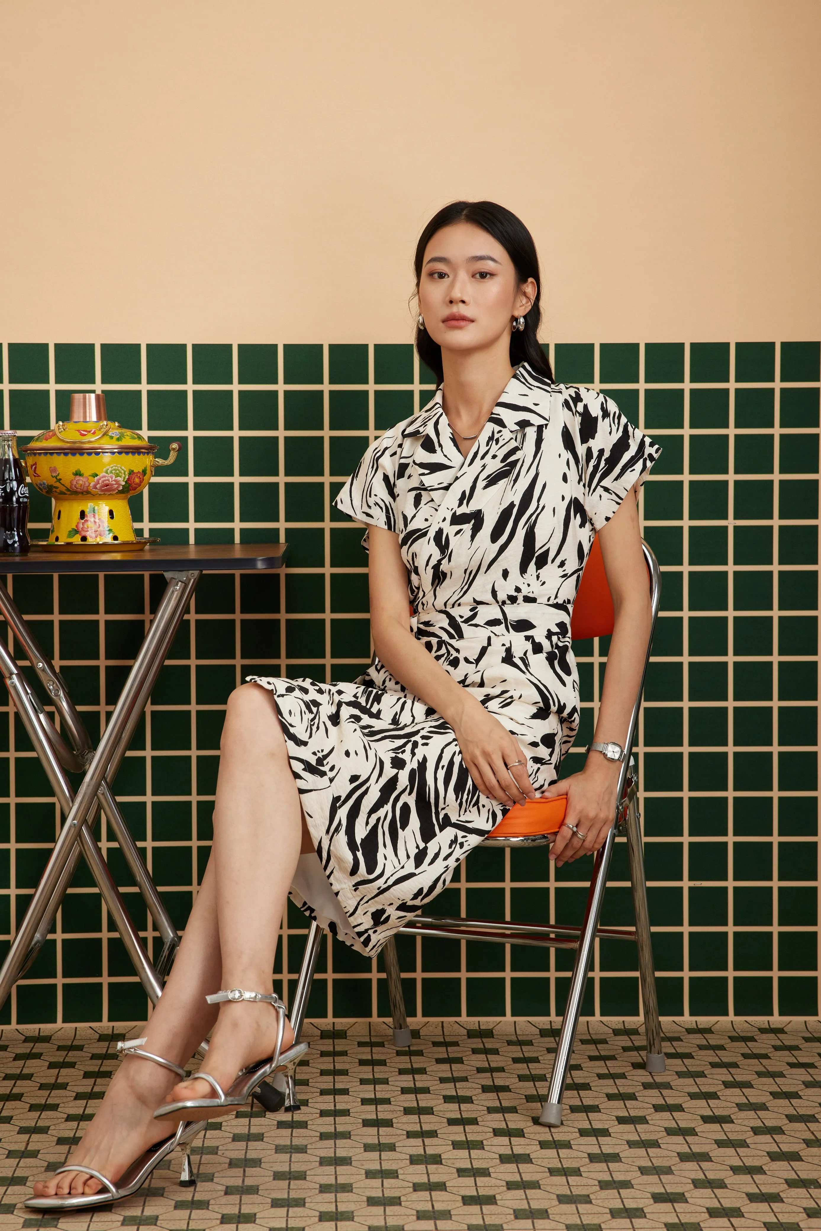 ARABELLA DRESS IN ABSTRACT SABLE