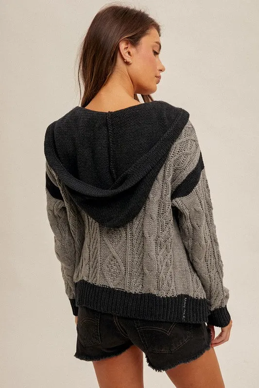COLOR BLOCK CABLE KNIT HOODIE SWEATER - CHARCOAL