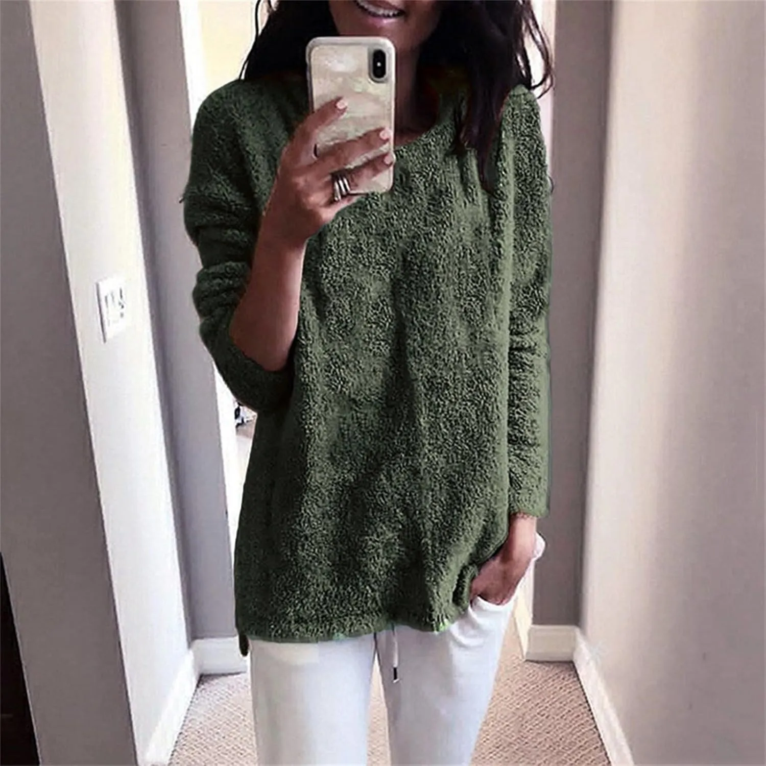 GIERIDUC Women's Oversized Sweaters 2024 Fall Fuzzy Warm Long Pullover Pockets Crewneck Long Sleeve Tunic Tops for Leggings