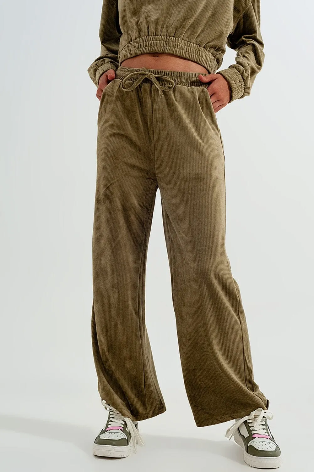 Jogger With Drawstring Waist In Green