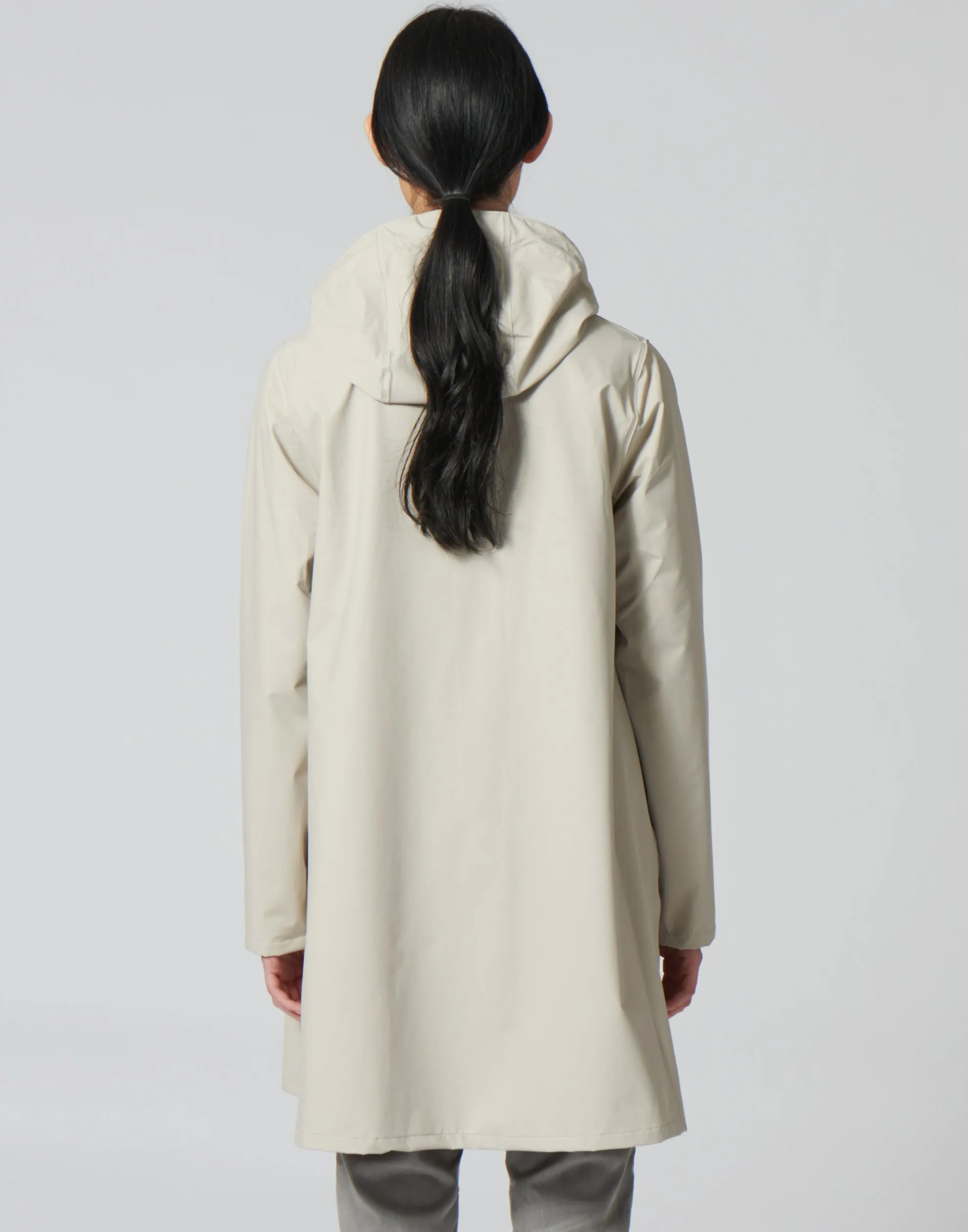 Light Sand Lightweight Moseback Raincoat