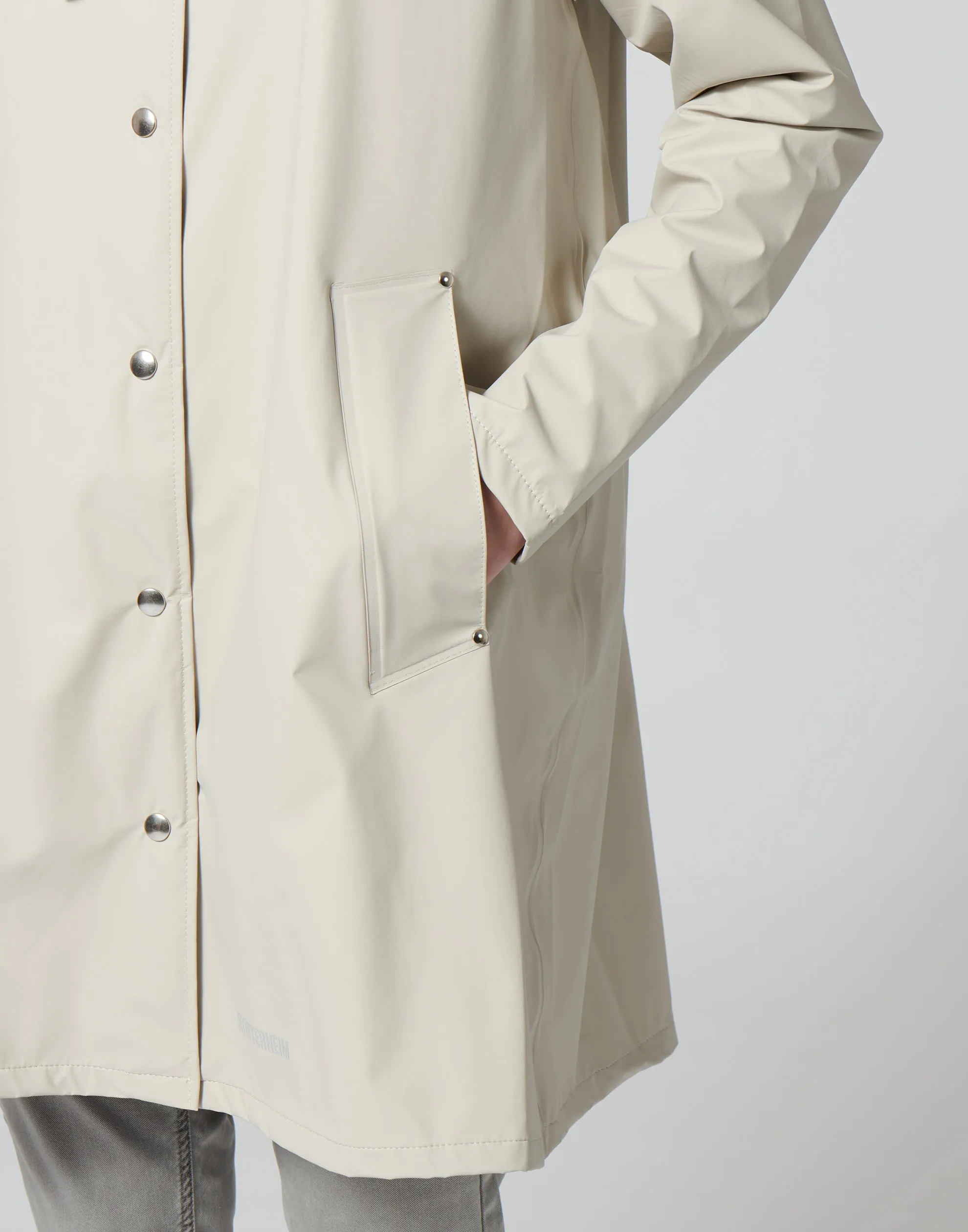 Light Sand Lightweight Moseback Raincoat