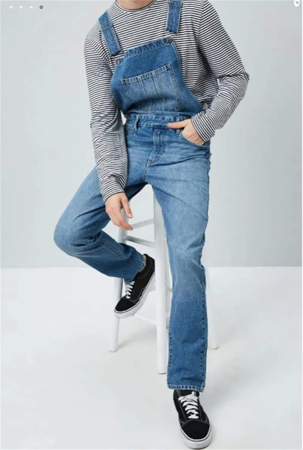 Men's Denim Bib Overalls Casual Relaxed Fit Fashion Jean Jumpsuit Adjustable Straps Denim Romper Summer Work Outfits